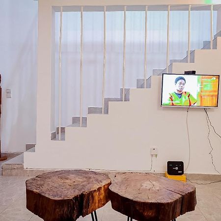 Duplex Mbote Brazzavile Brazzaville Bagian luar foto
