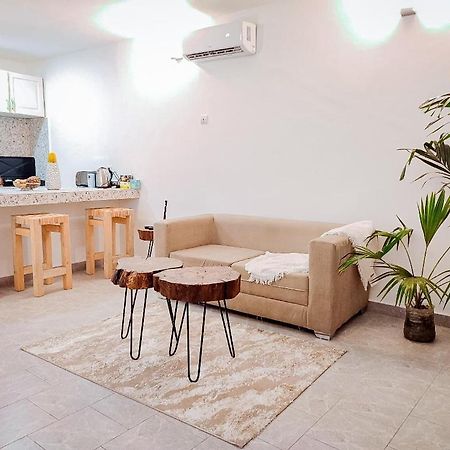 Duplex Mbote Brazzavile Brazzaville Bagian luar foto